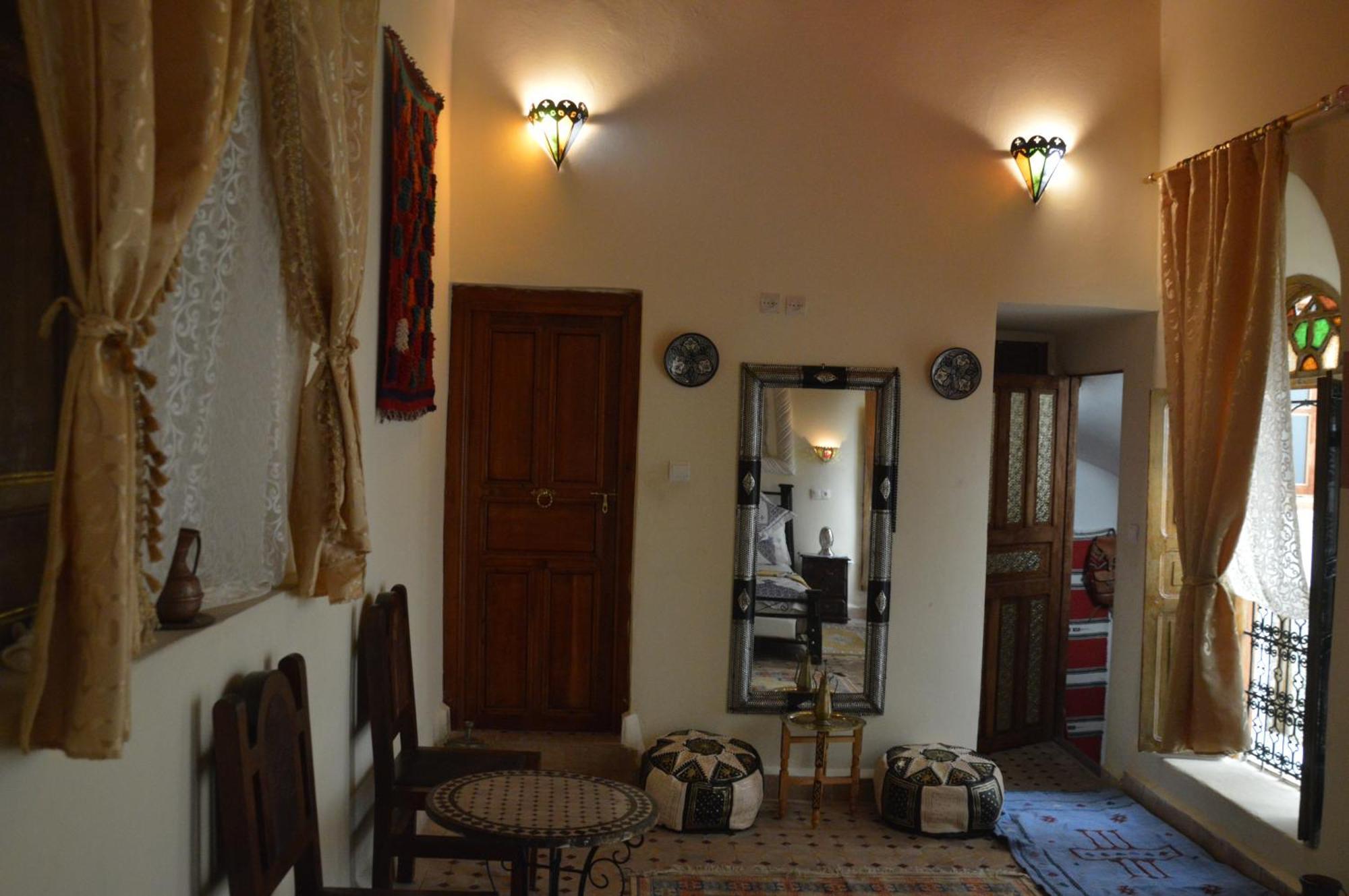 Riad Oumkaltoum Фес Экстерьер фото