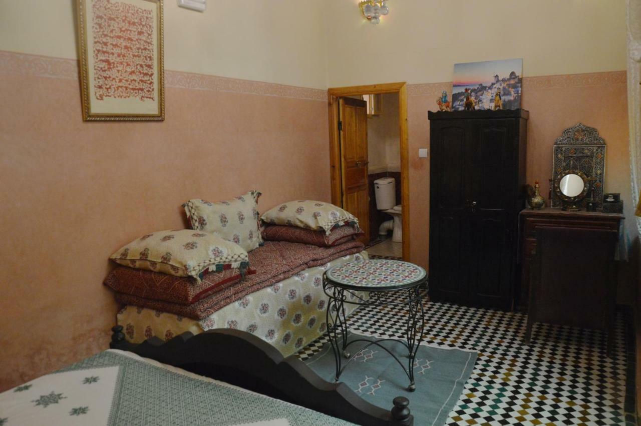 Riad Oumkaltoum Фес Экстерьер фото